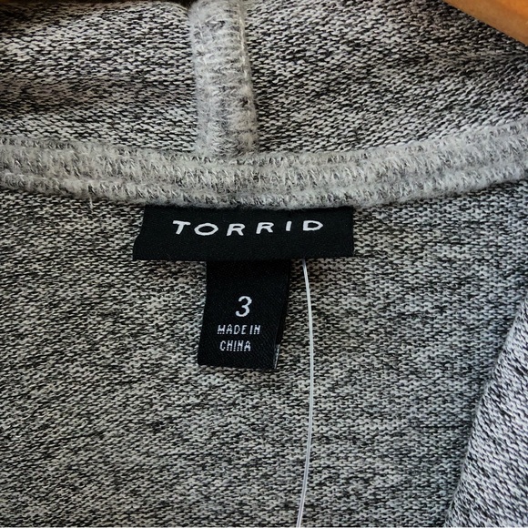 TORRID NWT grey heathered long sleeve hooded pullover sweatshirt, size 3X - Picture 4 of 8